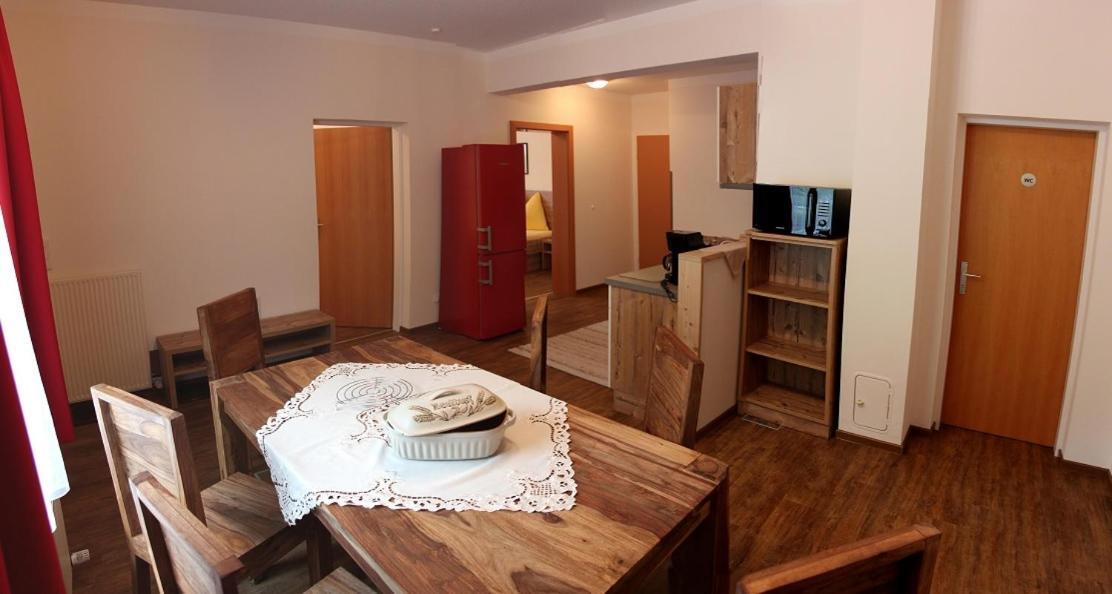 טוקס Appartement Juns מראה חיצוני תמונה